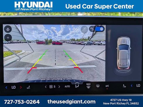 Used 2025 Ford Explorer Active RWD image 28