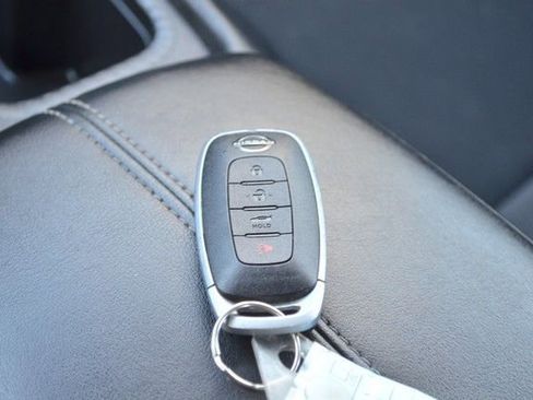 Used 2024 Nissan Sentra SV image 26