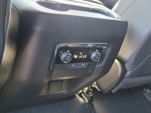 New 2026 Chevrolet Tahoe LS image 12