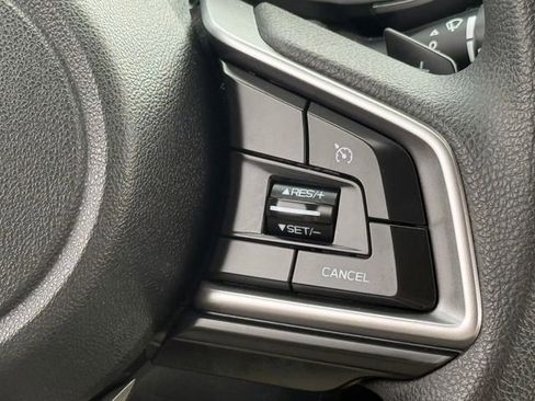 Used 2018 Subaru Impreza 2.0i Premium AWD/4WD image 11