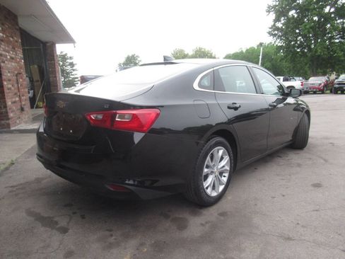 Used 2024 Chevrolet Malibu LT FWD image 9