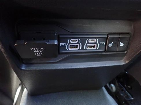 Used 2023 Jeep Grand Cherokee 4WD 4xe w/ Luxury Tech Group II image 11
