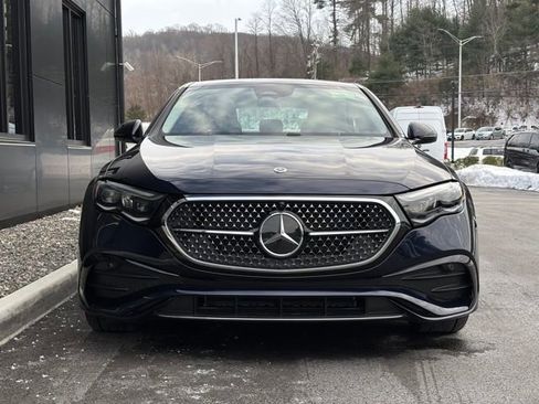 Used 2026 Mercedes-Benz E 350 4MATIC Sedan image 11