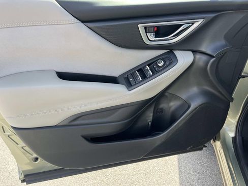 Used 2020 Subaru Forester Premium image 26