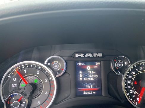 Used 2024 RAM 2500 Big Horn image 19