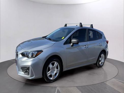 Used 2018 Subaru Impreza 2.0i w/ Popular Package #2 AWD/4WD image 1