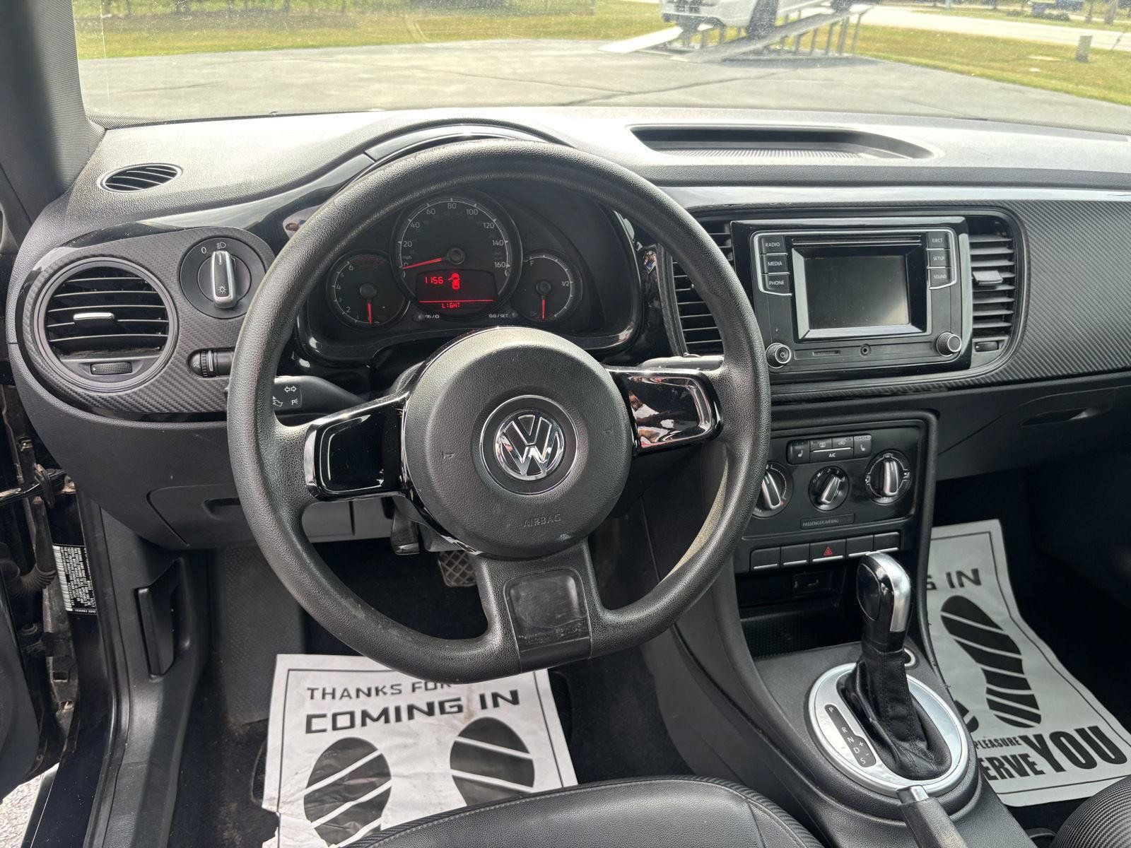 Used 2017 Volkswagen Beetle 1.8T S FWD image 2