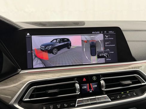 Used 2021 BMW X5 M50i w/ Executive Package AWD/4WD image 30