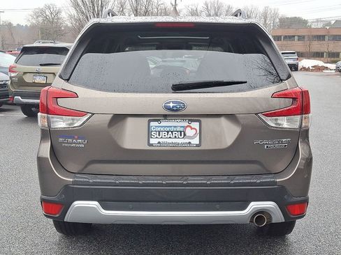 Used 2019 Subaru Forester Touring image 5