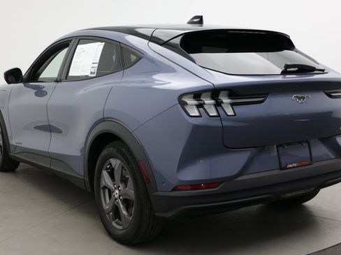 Used 2023 Ford Mustang Mach-E Select RWD image 5