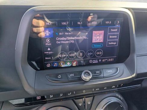 Used 2022 Chevrolet Camaro LT w/ Design Package 1 image 12