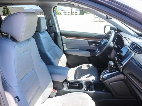 Certified 2019 Honda CR-V Touring image 17