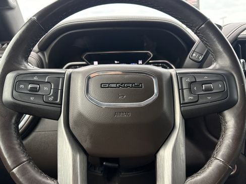 Used 2021 GMC Sierra 1500 Denali w/ Denali Premium Package AWD/4WD image 26