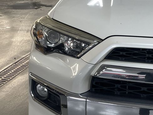 Used 2014 Toyota 4Runner Limited image 5