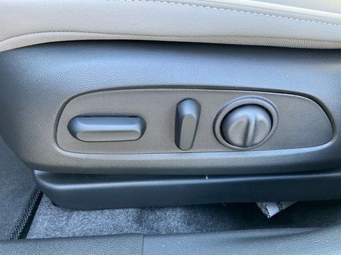 New 2026 Buick Envista Avenir image 3