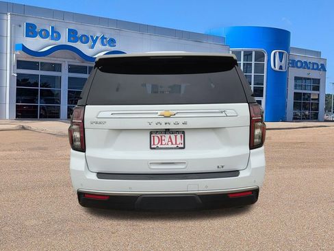 Used 2022 Chevrolet Tahoe LT w/ LT Signature Plus Package RWD image 6
