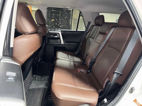 Used 2023 Toyota 4Runner Limited AWD/4WD image 17
