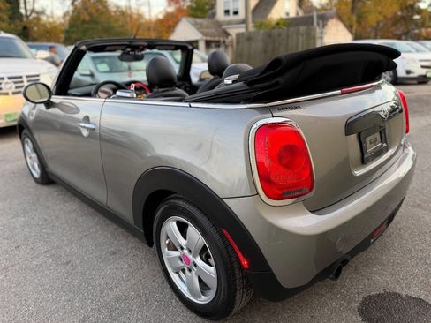 Used 2017 MINI Cooper Convertible image 5