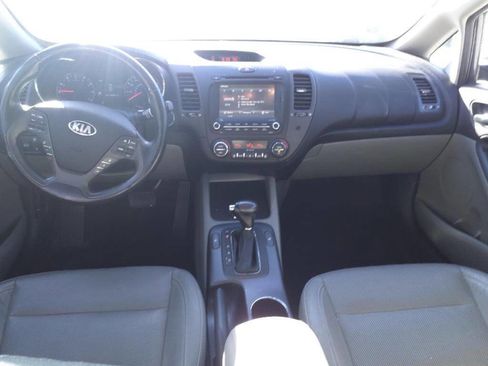 Used 2015 Kia Forte EX w/ EX Premium Package image 9