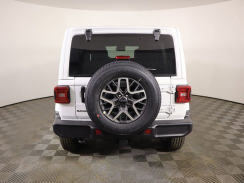 New 2025 Jeep Wrangler Sahara image 7