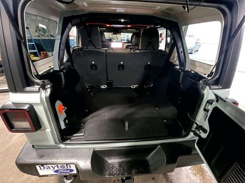 Used 2024 Jeep Wrangler Sport S image 30