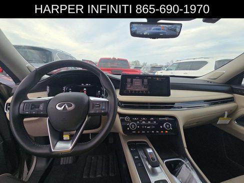 Used 2025 INFINITI QX60 Sensory w/ Vision Package image 7