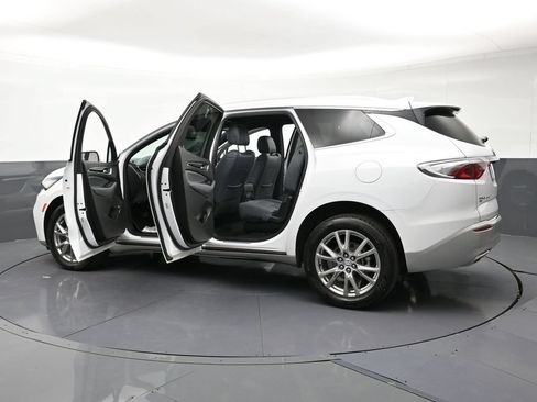 Used 2023 Buick Enclave Essence w/ Experience Buick Package AWD/4WD image 37