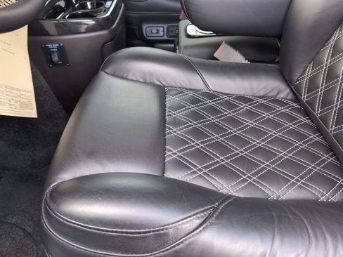 Used 2024 Chevrolet Express 2500 Extended image 23