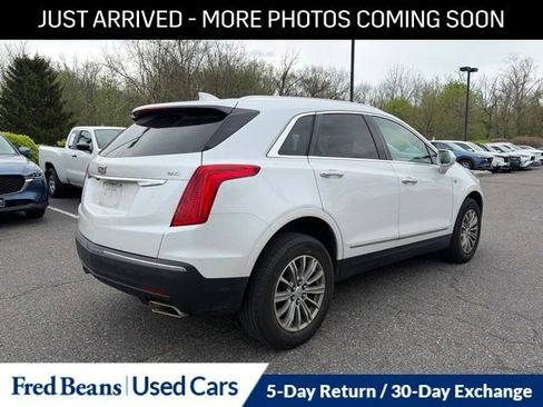 Used 2018 Cadillac XT5 Luxury w/ Driver Awareness Package AWD/4WD image 8