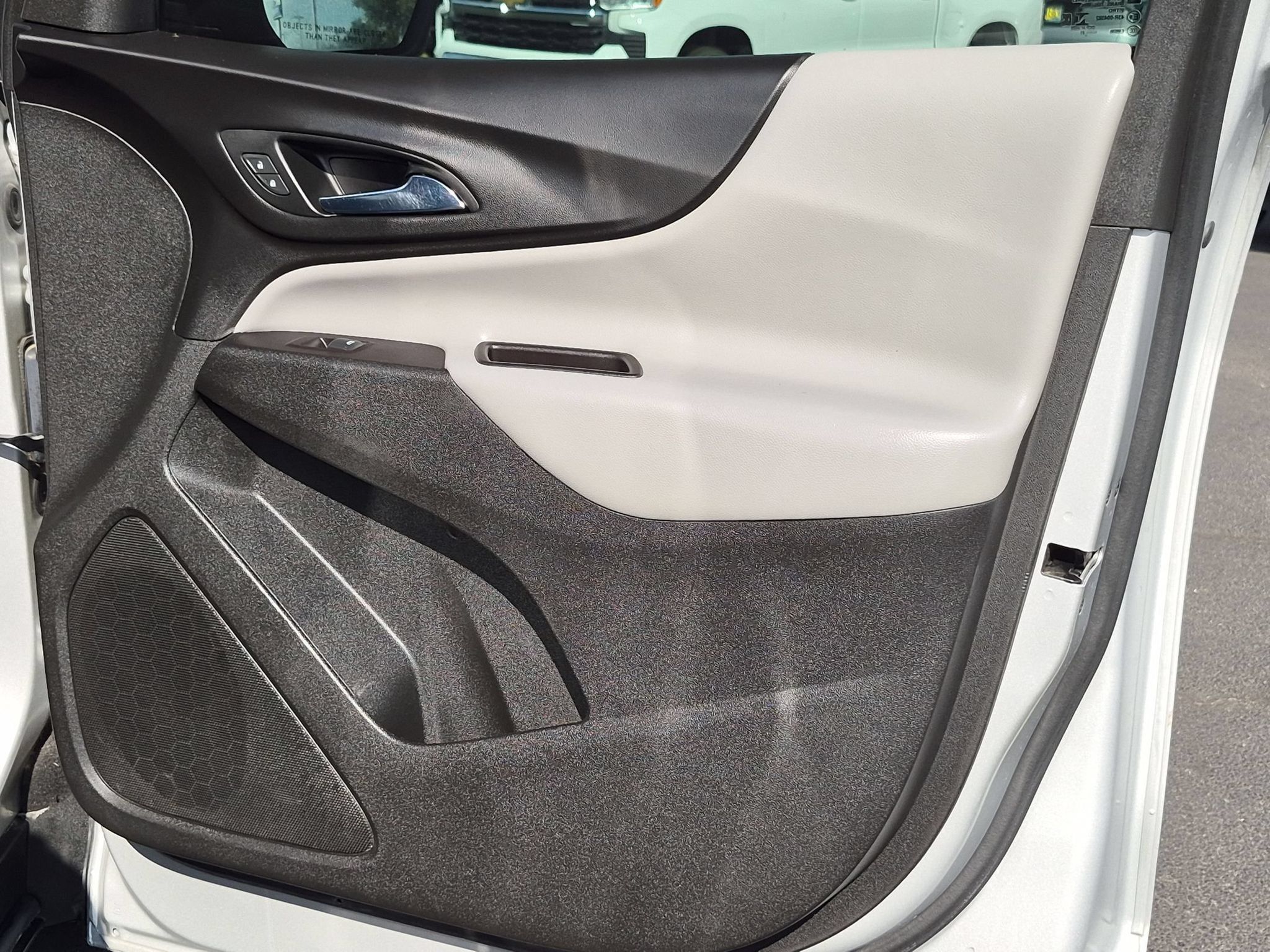 Certified 2022 Chevrolet Equinox LS w/ LS Convenience Package FWD image 31