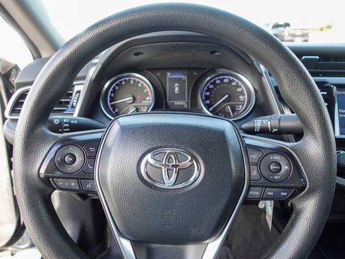 Certified 2020 Toyota Camry LE image 15