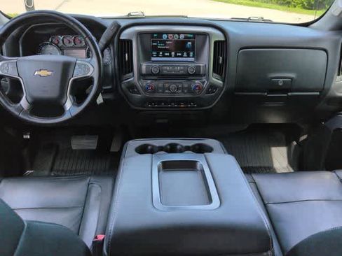 Used 2018 Chevrolet Silverado 1500 LT w/ All Star Edition AWD/4WD image 15