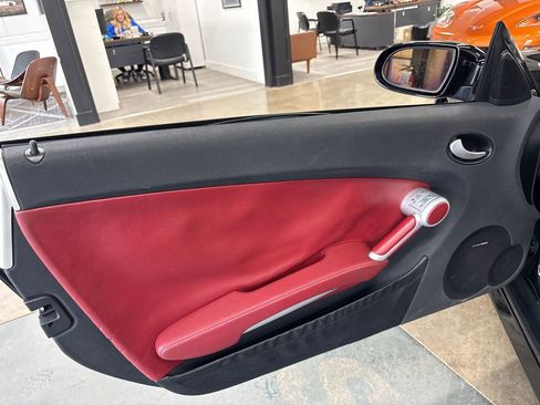 Used 2005 Mercedes-Benz SLK 55 AMG image 40