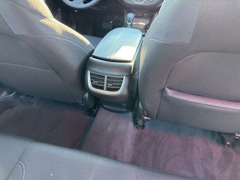 Used 2024 Chevrolet Malibu LT image 25
