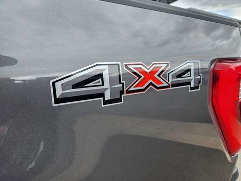 Used 2023 Ford F150 Lariat image 13