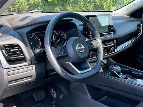 Used 2023 Nissan Rogue SL w/ SL Premium Package AWD/4WD image 8
