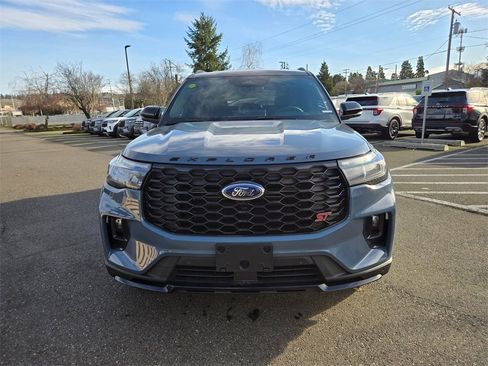 New 2026 Ford Explorer ST image 2