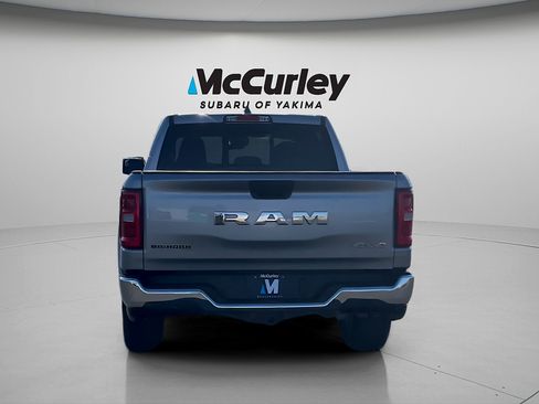 Used 2025 RAM 1500 Big Horn AWD/4WD image 5