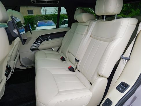 Used 2023 Land Rover Range Rover Long Wheelbase Autobiography AWD/4WD image 30
