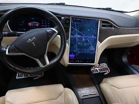 Used 2017 Tesla Model S 90D image 4