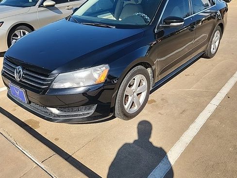 Used 2013 Volkswagen Passat 2.5 SE image 3
