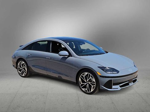 Certified 2024 Hyundai Ioniq 6 Limited RWD image 2