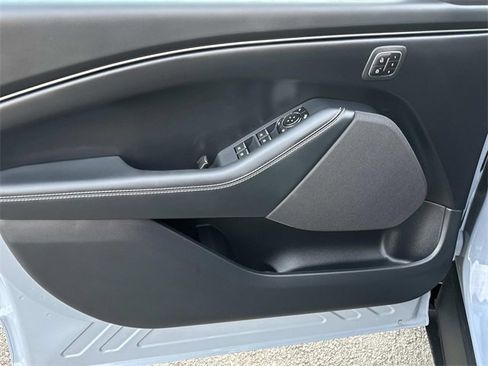 Used 2024 Ford Mustang Mach-E Select w/ Comfort Package Lite image 20