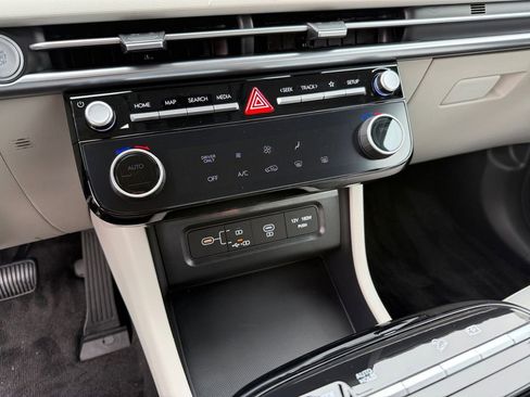 New 2026 Hyundai Tucson Blue SE AWD/4WD image 18