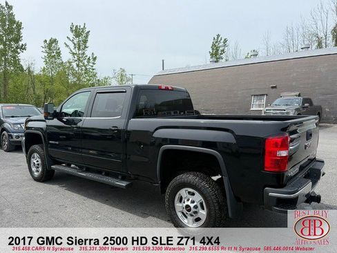 Used 2017 GMC Sierra 2500 SLE w/ SLE Preferred Package AWD/4WD image 5