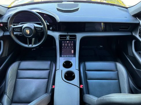 Used 2021 Porsche Taycan RWD image 22