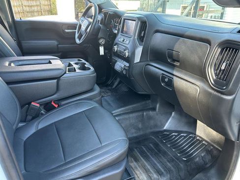 Used 2021 GMC Sierra 3500 Base Crew Cab 4WD w/ Convenience Package image 15
