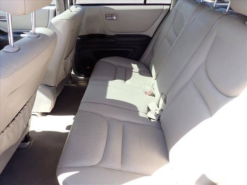 Used 2001 Toyota Highlander 4WD V6 image 8