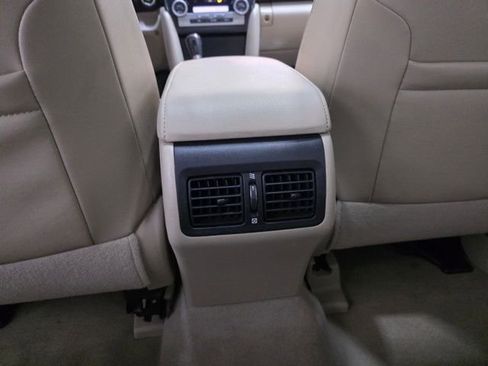 Used 2012 Toyota Camry XLE FWD image 28