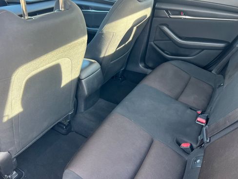 Used 2021 MAZDA MAZDA3 s image 9